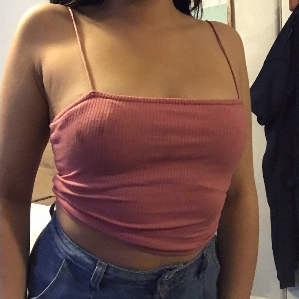 Pink basic crop cami - Picture 2 of 4